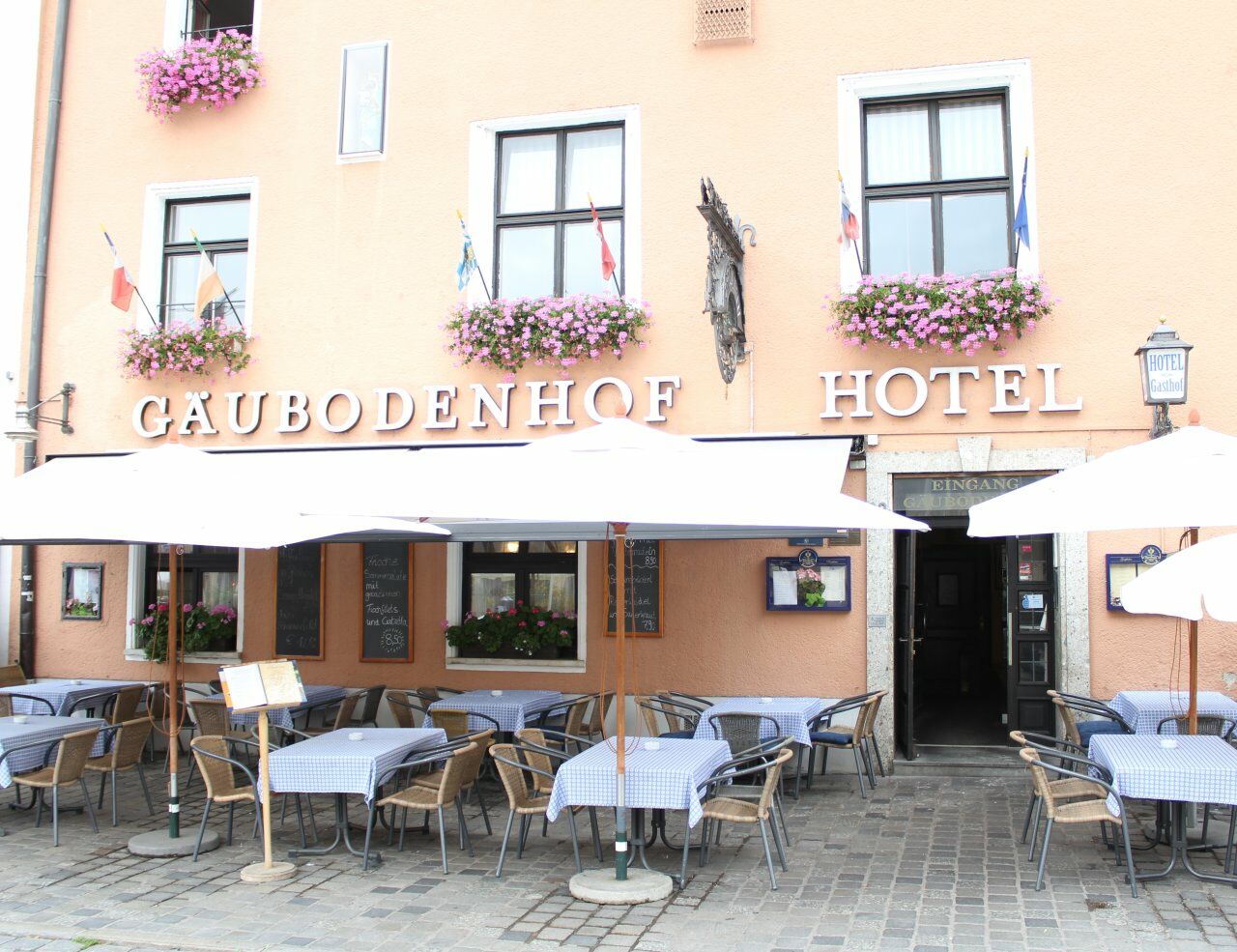 Hotel Gaeubodenhof Straubing Exteriör bild